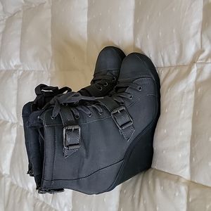 Vera Wang wedge sneakers